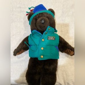 L.L. Bear with accessories